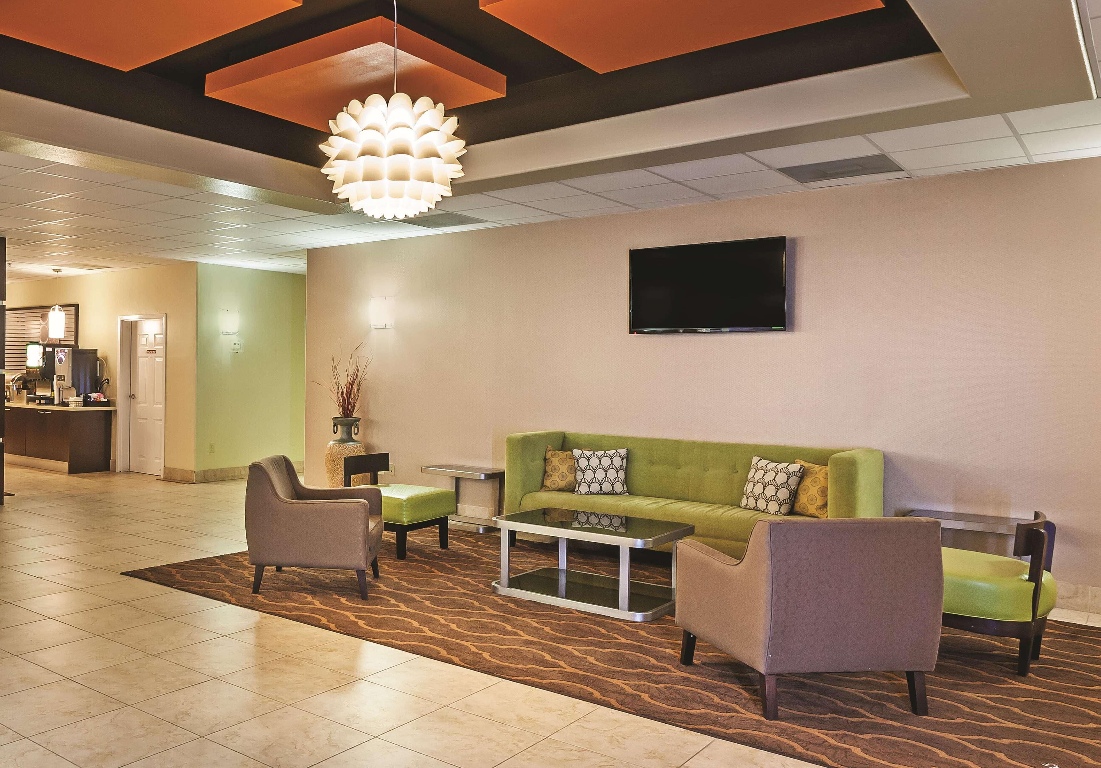 La Quinta By Wyndham Angleton Hotel Kültér fotó
